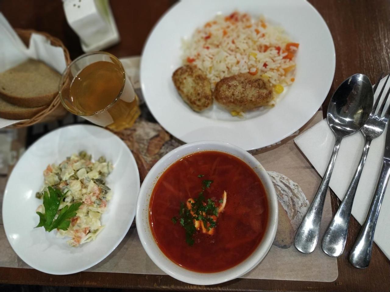 Predslava Hotel キエフ エクステリア 写真